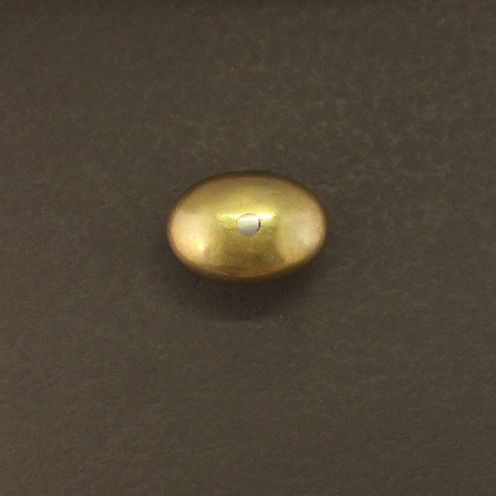 Oval Plain Knob (757)