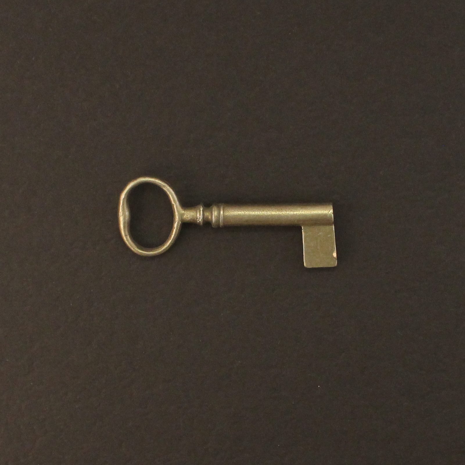 Blank Key in White Bronze (534) - Devon Metalcrafts